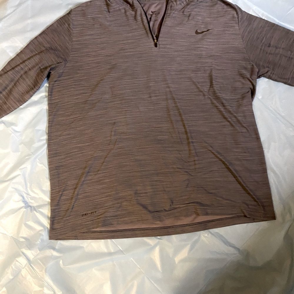 Nike pullover